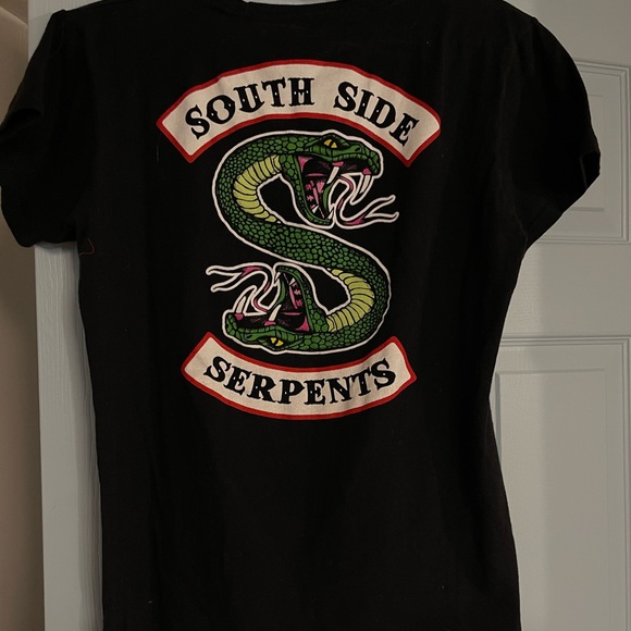Riverdale south side serpents t-shirt size XL - Picture 2 of 3